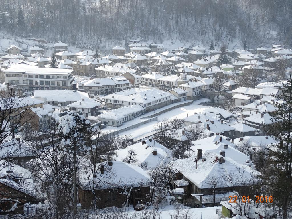 Complex Brashlyan Hotel Tryavna Ngoại thất bức ảnh